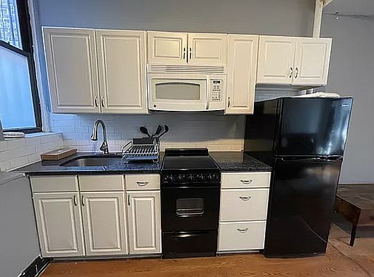 2nd image of 518 E 83rd St #5AB