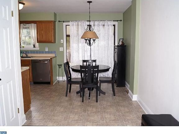 4th image of 443 Barley Dr