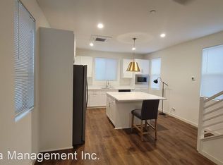 449 Crate Ave, Sacramento, CA 95818