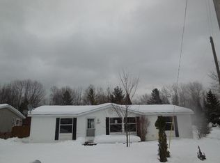 402 Jefferson St, Boyne City, MI 49712