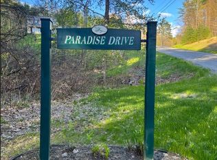 81 Paradise Dr, Windsor, VT 05089