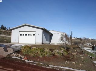 58 NE Jefferson St, Madras, OR 97741