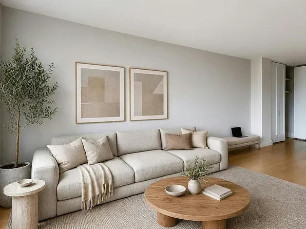 225 E 95th St, New York, NY