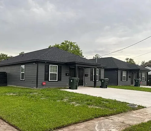 2820 Hinton Dr #A Photo 1