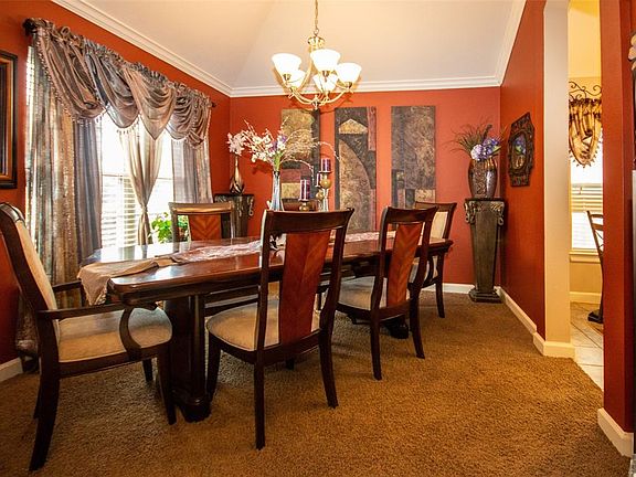Formal dining room