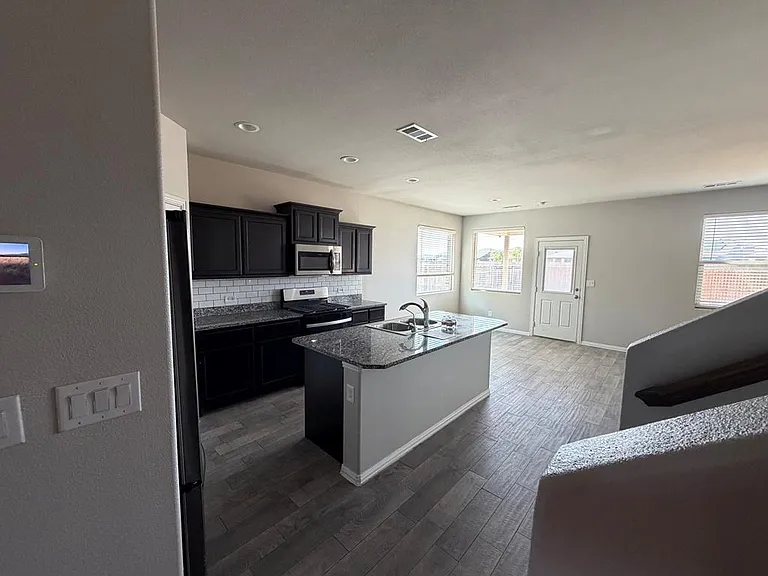 7335 Horton Ranch Rd — Photo 6