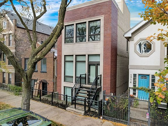 2nd image of 1716 W Wabansia Ave