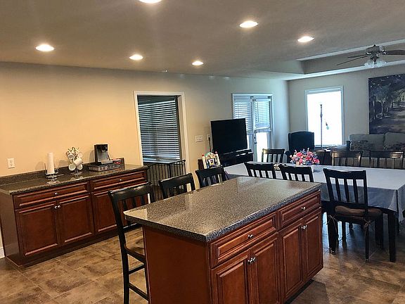 3rd image of 16299 Walker Farm Ln