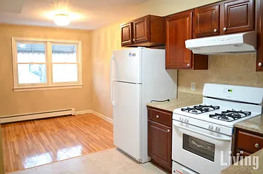 Rented by Living New York