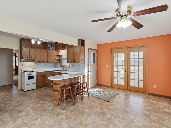 2nd image of 35785 H Ave