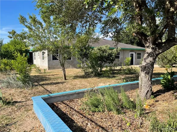 3900 La Mancha Dr, Mission, TX 78574