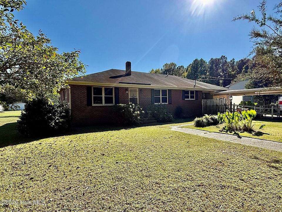 1st image of 49 Oakmont Road