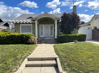 942 4th Ave, Los Angeles, CA 90019