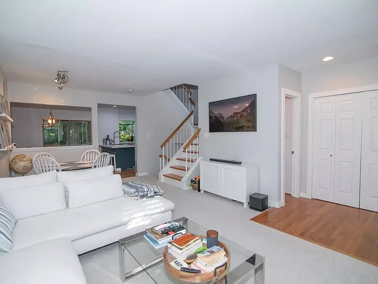 15798 Widewater Dr — Photo 4