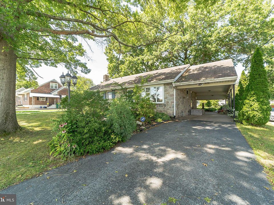 925 Grosstown Rd, Stowe, PA 19464 Zillow