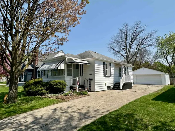 2452 N Clinton St, Saginaw, MI 48602