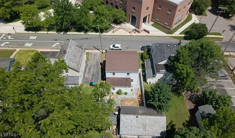 12 Capner St — Photo 21