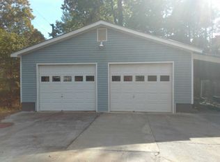736 Sweetwater Creek Dr, Canton, GA 30114