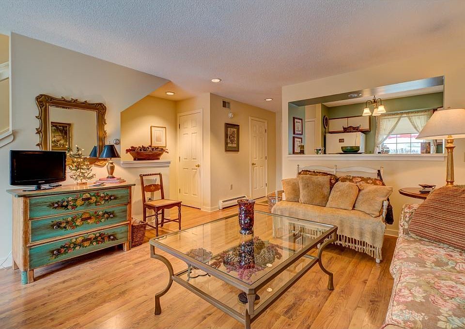 Riverside Townhouses 181 Riverside Townhouses Rd Manchester Center VT