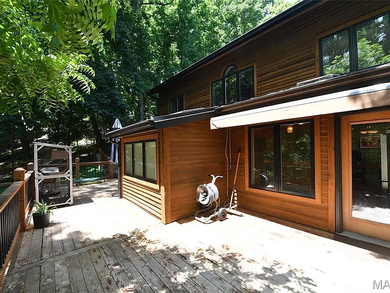 903 Strecker Rd — Photo 43