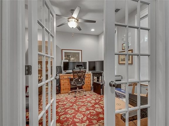 5th image of 345 Glen Iris Dr NE #3