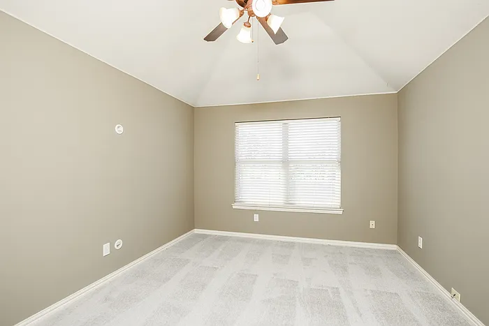 108 Oregon Trl — Photo 10