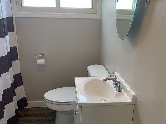3rd image of 3180 Jill Ave