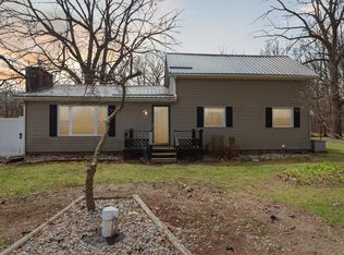 4125 W Harrison Rd, Alma, MI 48801