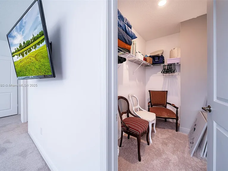 4230 Rosa Dr — Photo 25