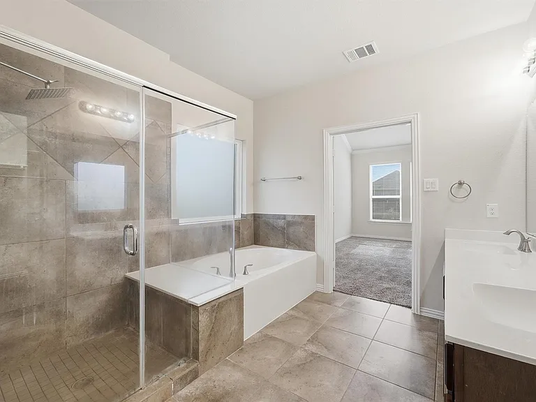 9518 Franklin Dr — Photo 14
