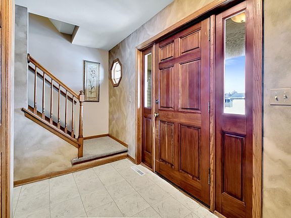 2nd image of N104W15929 Hedge Way