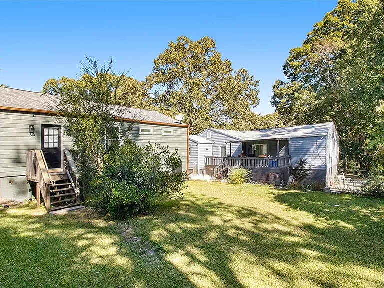 220 Birch St — Photo 20