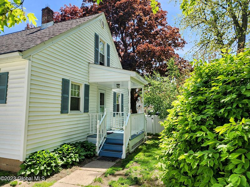 2nd image of 622 Charles Street