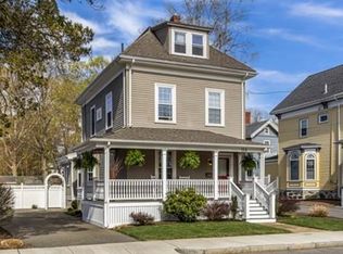 128 Vinton St, Melrose, MA 02176