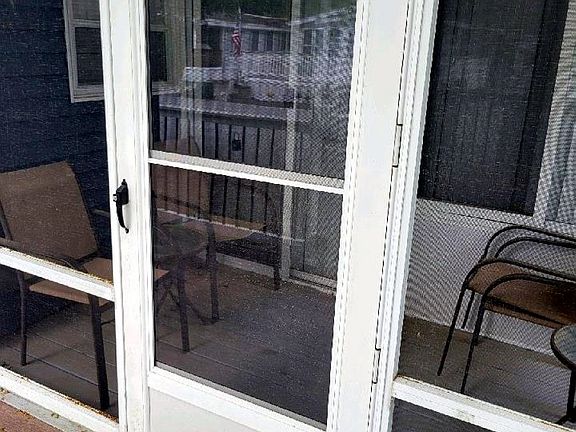 3rd image of 166 Edison Dr #166