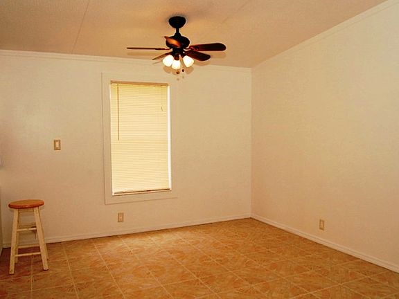 5th image of 4540 De Leon Pl