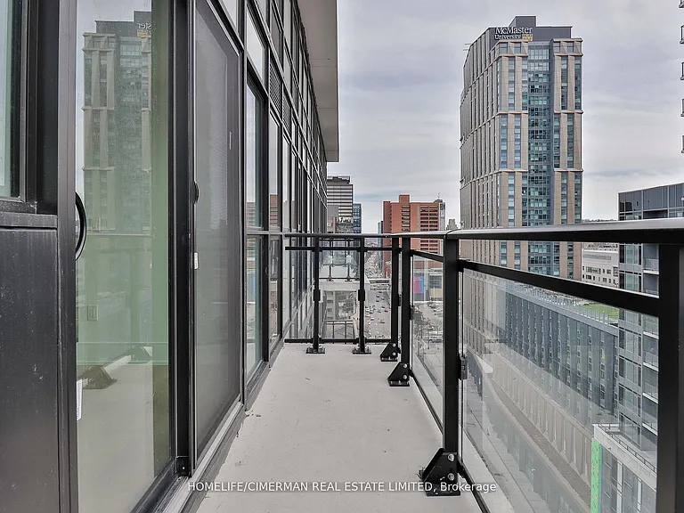 206 King St W #Penthouse 1 — Photo 14