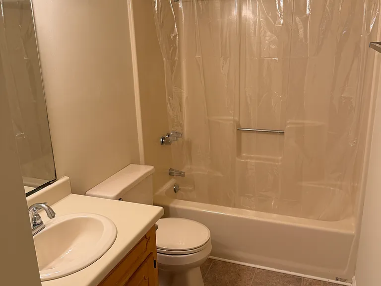128 Willow Ct #3 — Photo 4