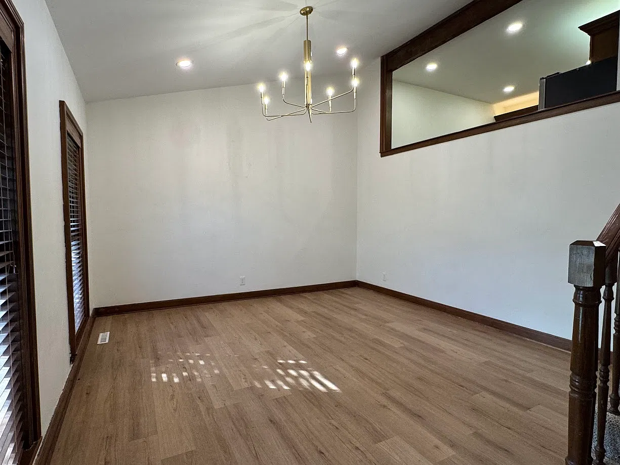 4 bed, 2336 sqft, $2,200 — Photo 3