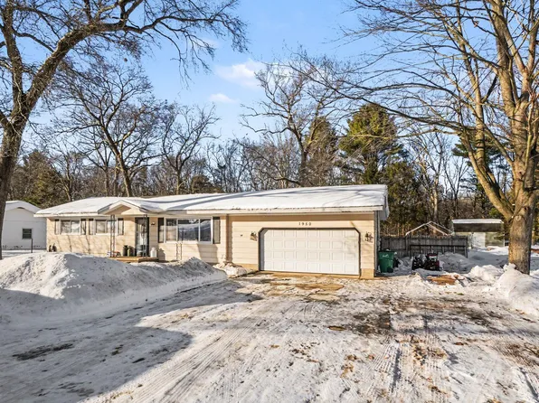 1950 Ora St, Muskegon, MI 49445