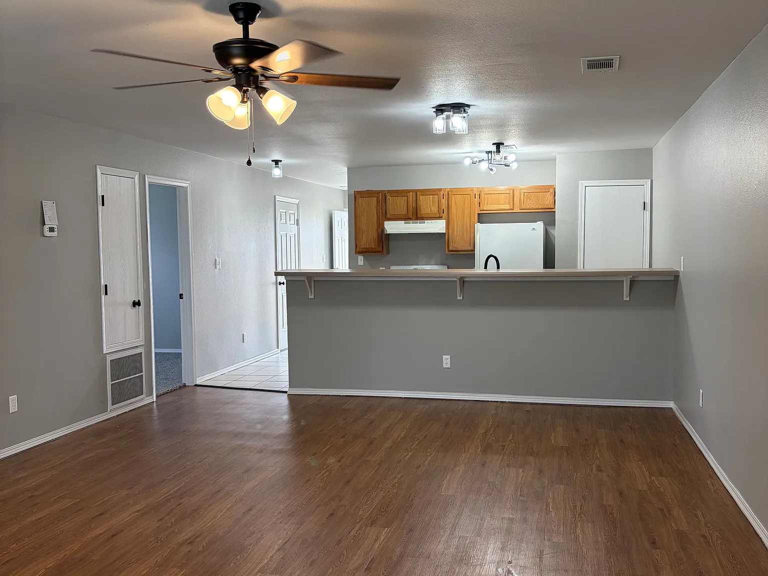 3 bed, 1288 sqft, $1,400 — Photo 3