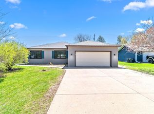 830 W 4th St, Rush City, MN 55069