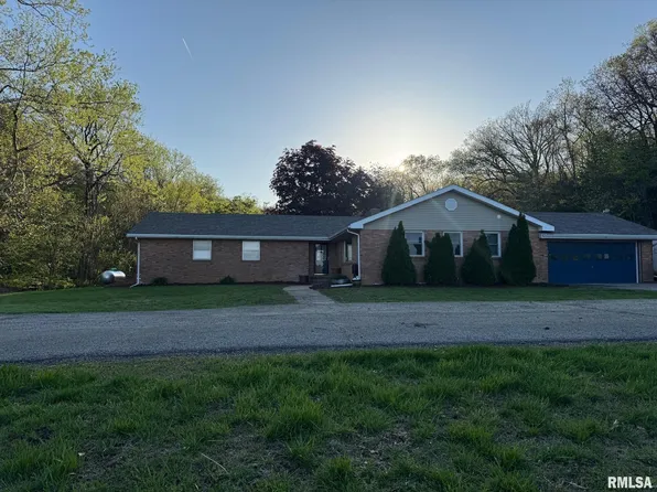 1928 N State Route 100, Astoria, IL 61501