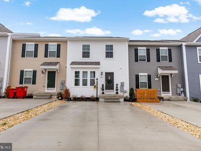 20 Orchard Green Dr, Charles Town, WV, 25414