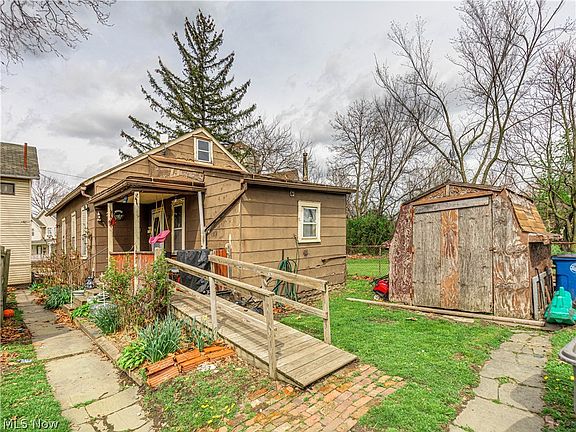 2nd image of 4846 Wendell Ave