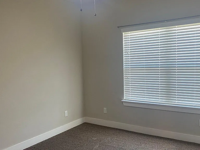 3908 Yukon Ln — Photo 9