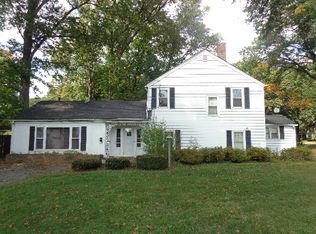 2037 Woodland St NE, Warren, OH 44483