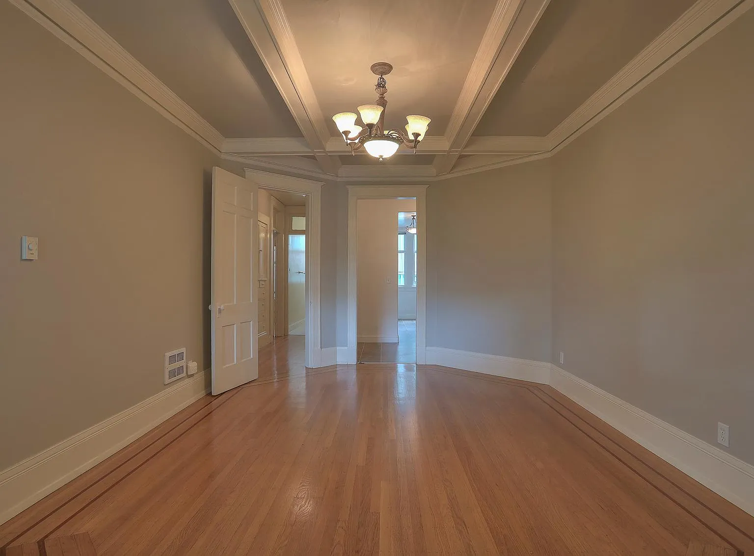 1 bed, 700 sqft, $2,295 — Photo 2