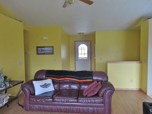 2nd image of 3015 Spaulding Ave
