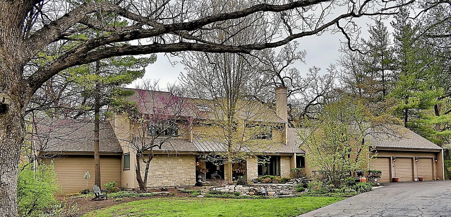 3533 Oak Hill Ln photo 1